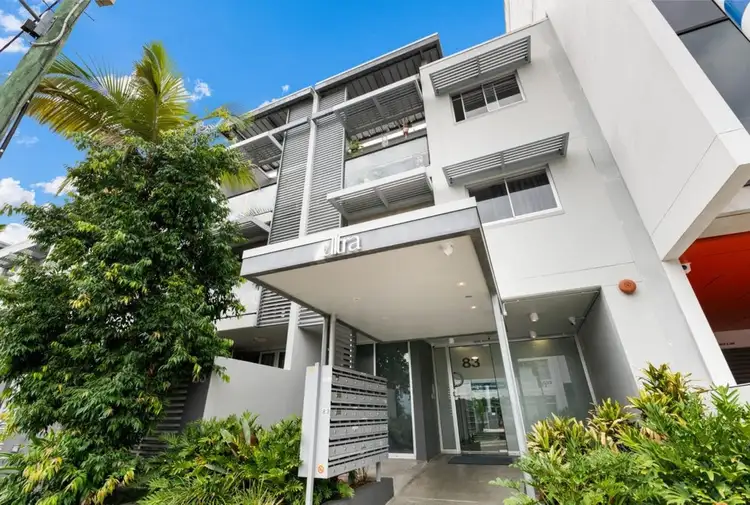 83 Robertson Street