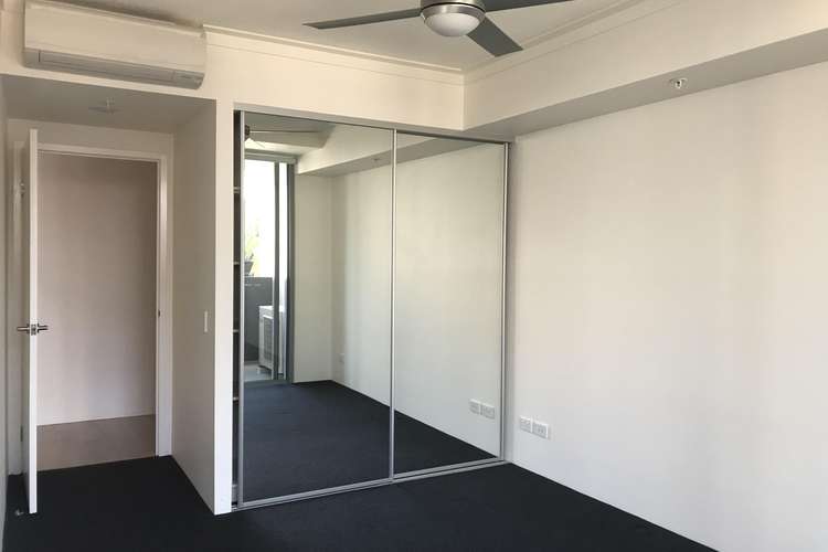 Third view of Homely unit listing, 106/45 Boundary Street, South Brisbane QLD 4101