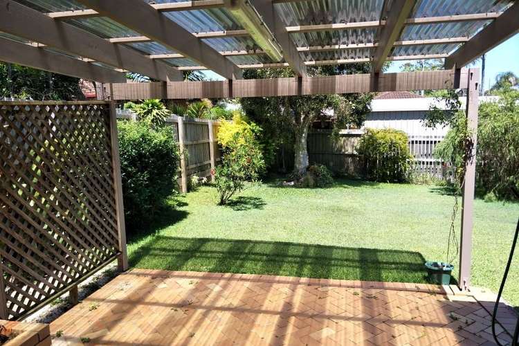 Second view of Homely house listing, 27 Pozieres Crescent, Aroona QLD 4551
