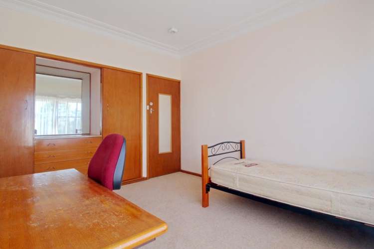Second view of Homely apartment listing, Room 2/12 Georgina Avenue, Keiraville NSW 2500