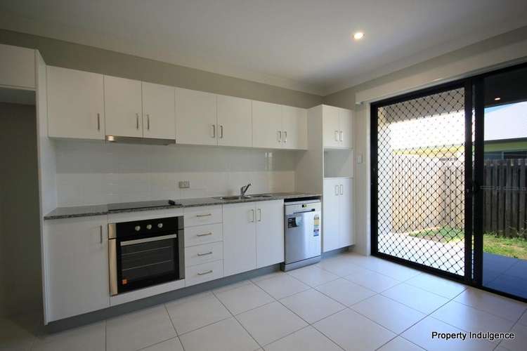 Fifth view of Homely unit listing, 2/3 Friday Avenue, Burdell QLD 4818