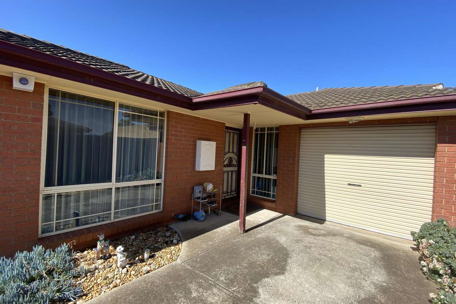 Main view of Homely unit listing, 2/83 Huntingfield Drive, Hoppers Crossing VIC 3029