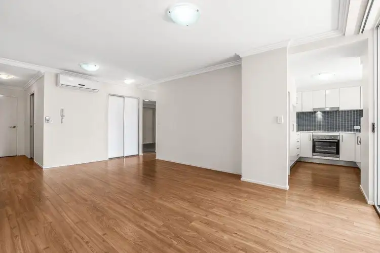 7 Selborne Street