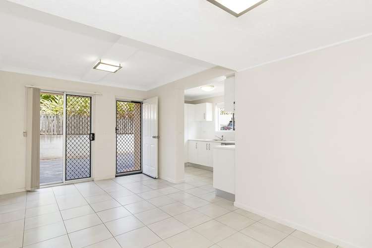 Second view of Homely unit listing, 2/222 Stafford Road, Stafford QLD 4053