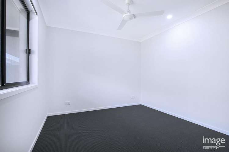 Fourth view of Homely semiDetached listing, 2/14 Ludwig Street, Leichhardt QLD 4305