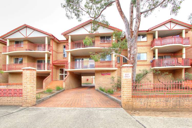 Main view of Homely unit listing, 9/108 Stapleton Street, Pendle Hill NSW 2145