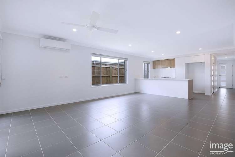 Third view of Homely house listing, 52 Chambers Ridge Boulevard, Park Ridge QLD 4125