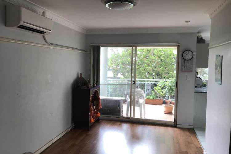 Third view of Homely unit listing, 4/26-30 Bailey Street, Westmead NSW 2145