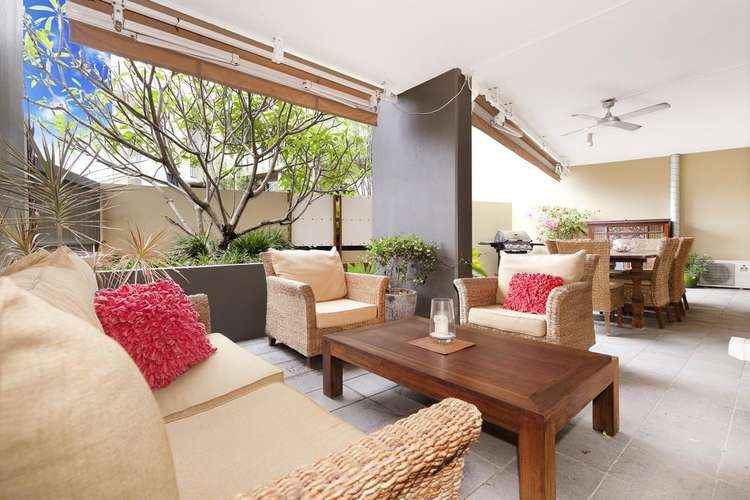 Main view of Homely unit listing, 20 Newstead Terrace, Newstead QLD 4006