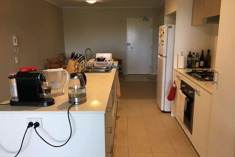 Fifth view of Homely apartment listing, 300 Turton Street, Coopers Plains QLD 4108