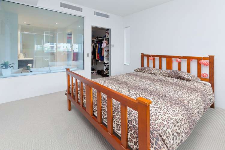 Fourth view of Homely apartment listing, 20 Newstead Terrace, Newstead QLD 4006