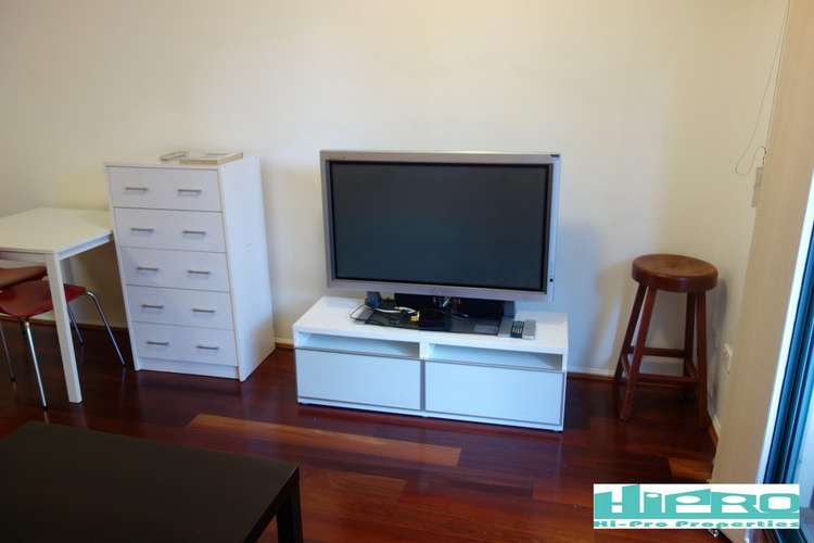 Third view of Homely apartment listing, 11/51 Leopard Street, Kangaroo Point QLD 4169
