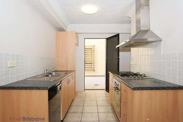 Third view of Homely unit listing, 7/327 Boundary Street, Spring Hill QLD 4000