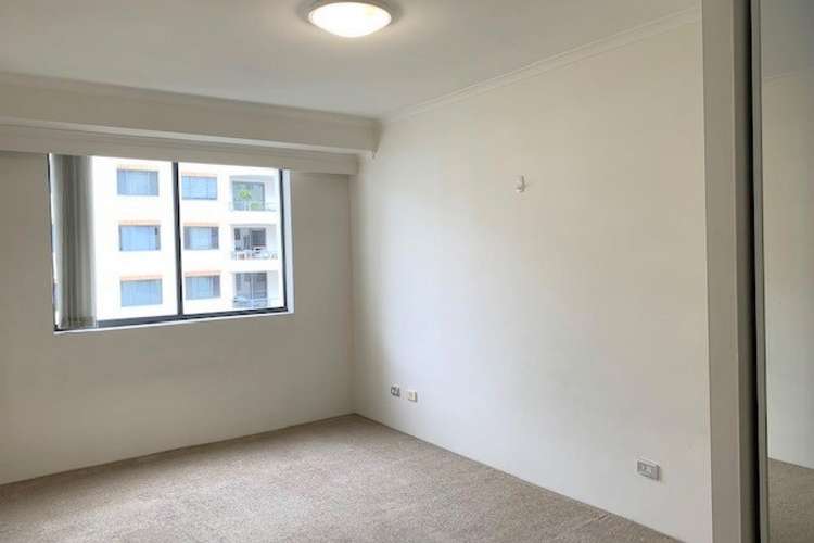 Second view of Homely apartment listing, 253/102 Miller Street, Pyrmont NSW 2009
