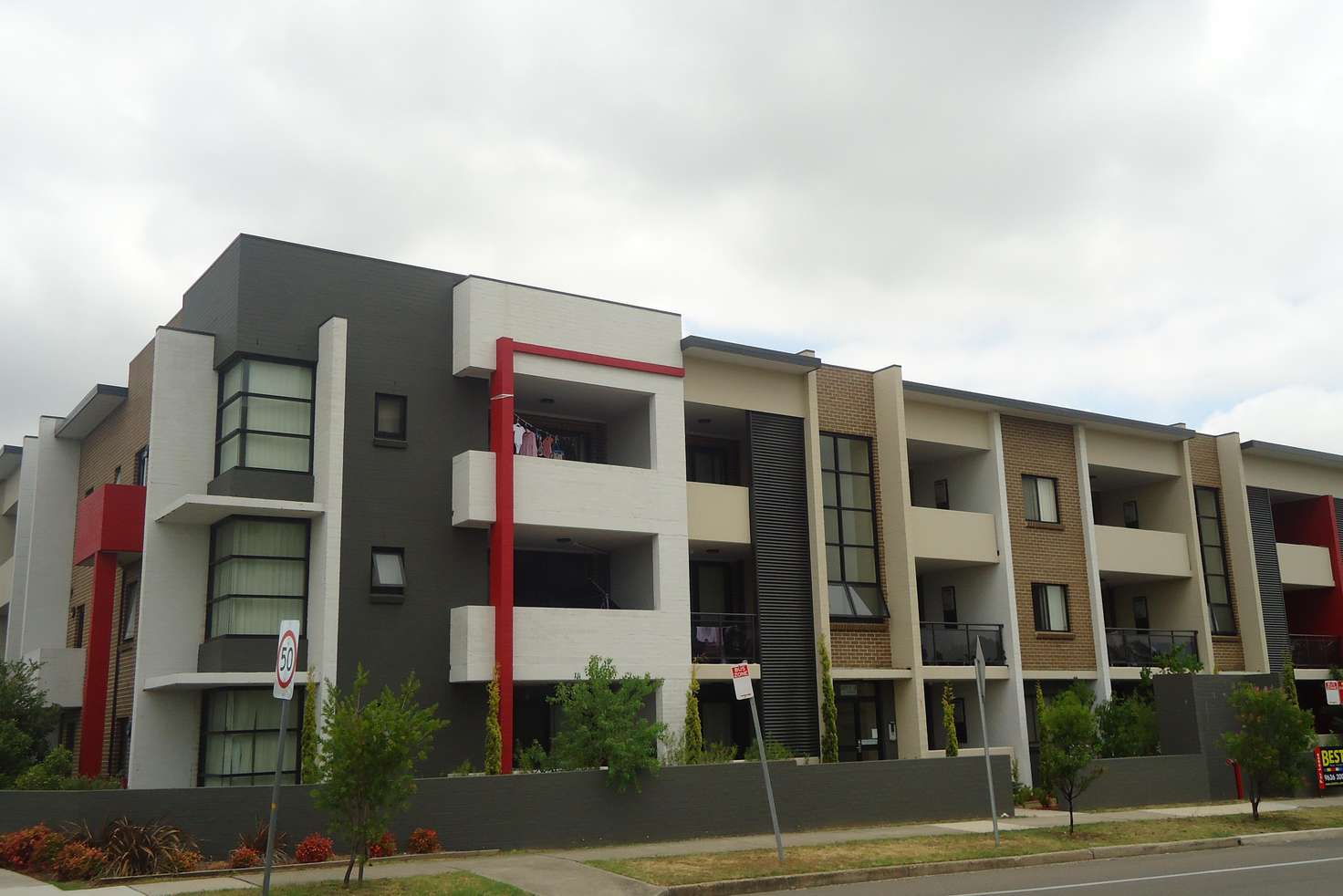 Main view of Homely unit listing, 8/136-140 Bridge Road, Westmead NSW 2145