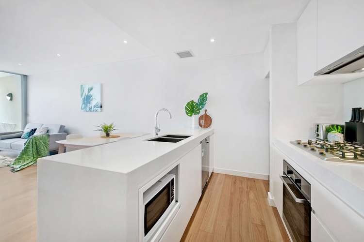 Third view of Homely apartment listing, 25/108-112 Curlewis Street, Bondi Beach NSW 2026