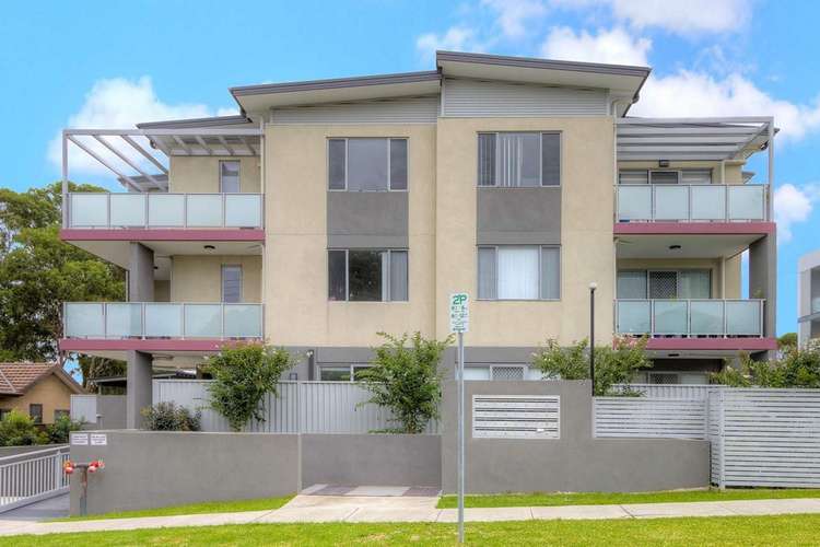 Main view of Homely unit listing, 2/38-40 Macklin Street, Pendle Hill NSW 2145