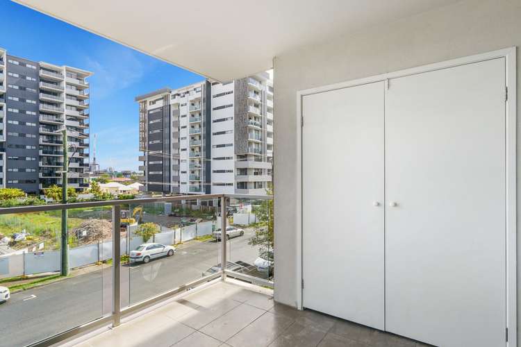 Fifth view of Homely apartment listing, 28 Carl, Woolloongabba QLD 4102