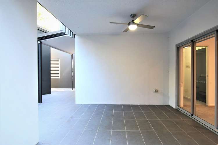 Third view of Homely apartment listing, Apartment 11/14 Montrose Rd, Taringa QLD 4068