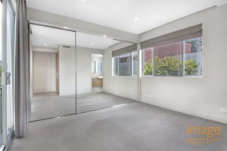 Fifth view of Homely unit listing, 4/130 Gray Road, West End QLD 4101