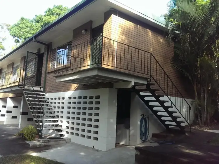 20 Sisley Street