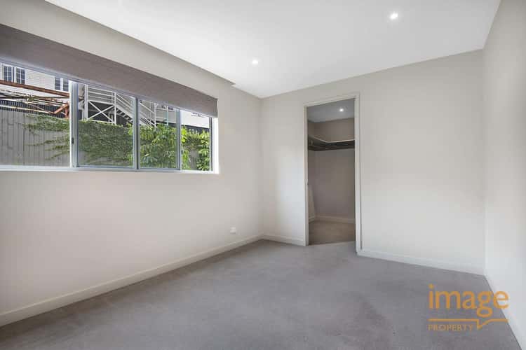 Fourth view of Homely unit listing, 4/130 Gray Road, West End QLD 4101