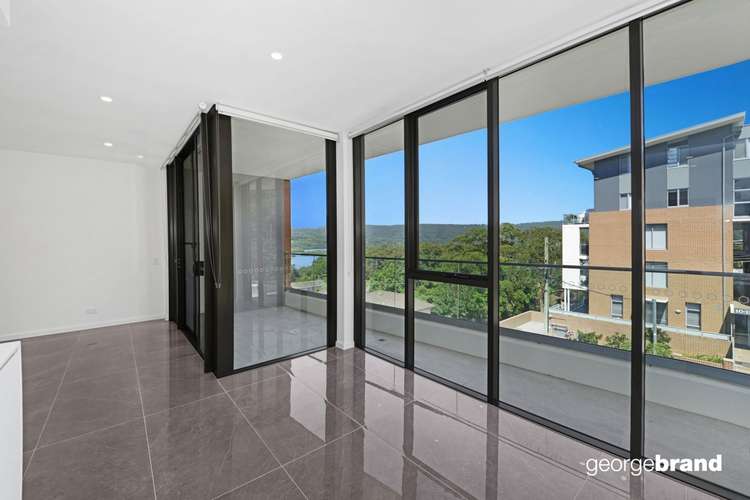 Second view of Homely unit listing, 302/2 Wilhelmina Street, Gosford NSW 2250
