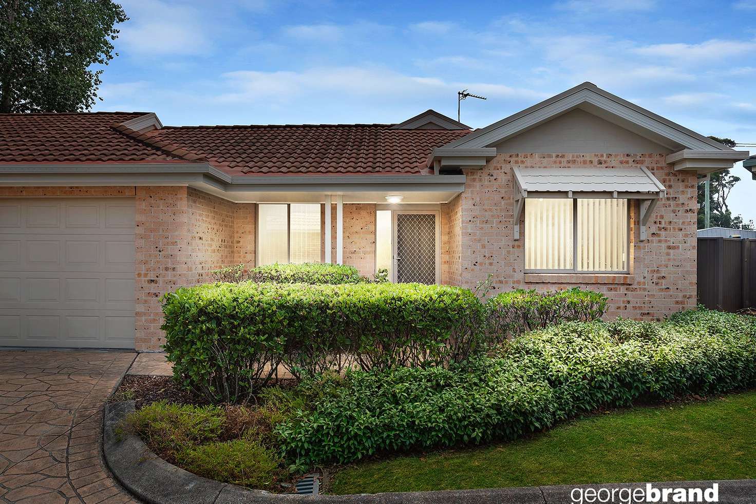 Main view of Homely villa listing, 8/10 Arunta Avenue, Kariong NSW 2250