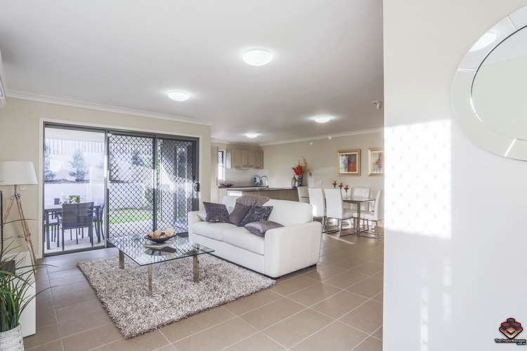 Main view of Homely townhouse listing, ID:21117224/40 Lakefield Place, Runcorn QLD 4113
