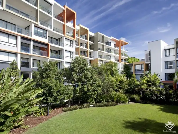 10 Pidgeon Close