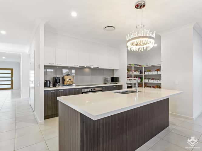 Second view of Homely house listing, 8 Van Lieshout Circuit, Griffin QLD 4503