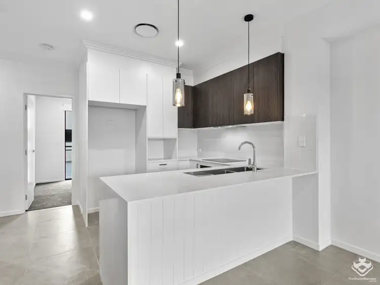 Third view of Homely townhouse listing, ID:21151399/1044 Hamilton Road, Mcdowall QLD 4053