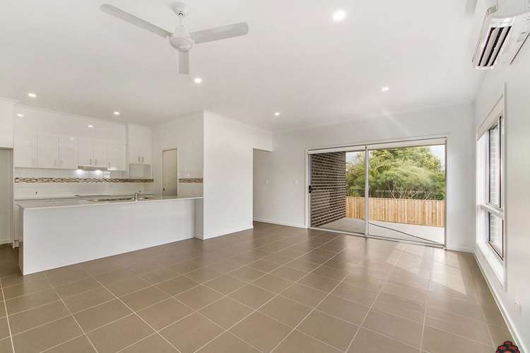 Second view of Homely house listing, 7 Beazley Circuit, Bridgeman Downs QLD 4035