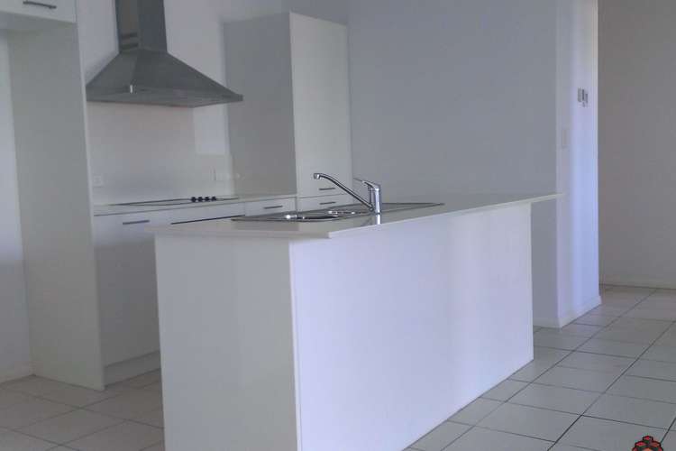 Third view of Homely apartment listing, ID:3849708/ 6 Ewart, Clontarf QLD 4019