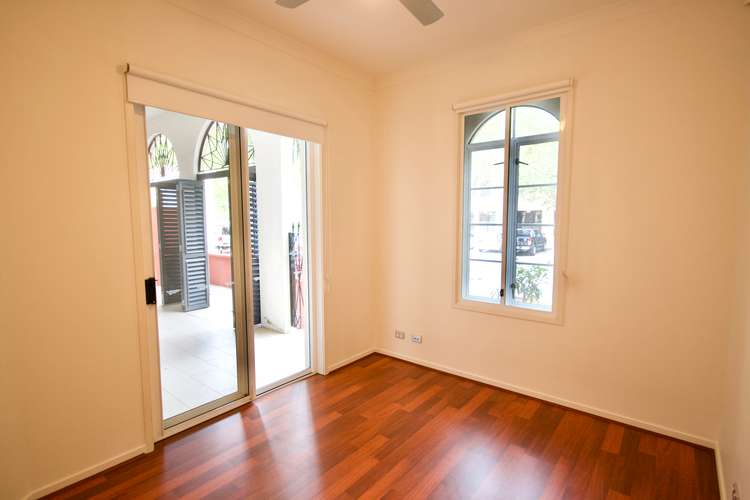 Fifth view of Homely apartment listing, ID:3898113/3030 The Boulevard, Carrara QLD 4211