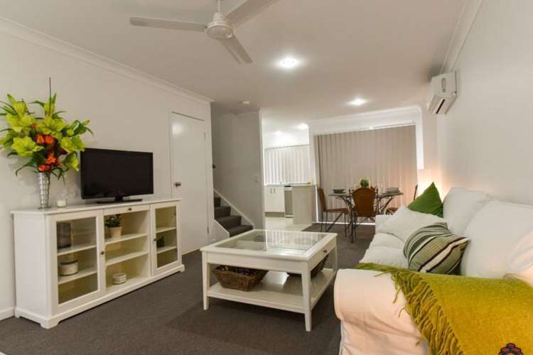 Main view of Homely townhouse listing, ID:3903014/131 Rockfield Road, Doolandella QLD 4077