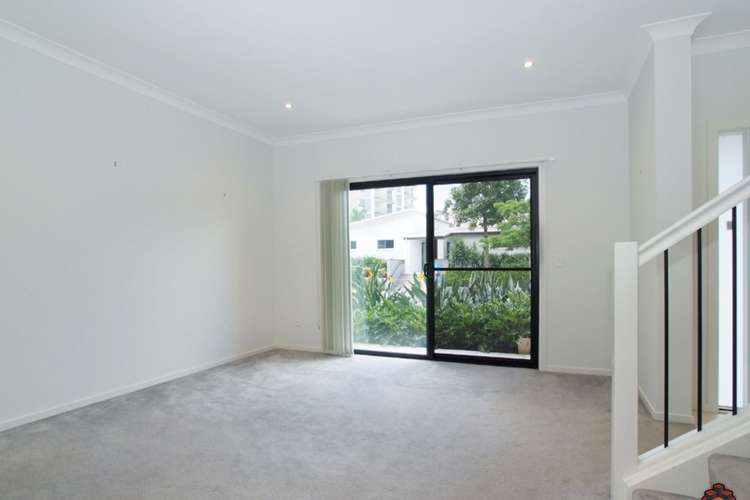 Third view of Homely townhouse listing, ID:21064196/16 Surbiton Court, Carindale QLD 4152