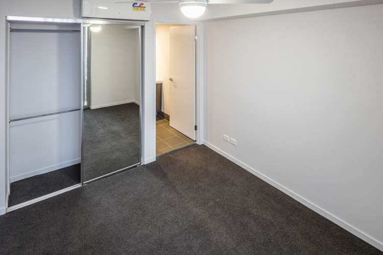 Third view of Homely unit listing, ID:21069334/17 Carl Street, Woolloongabba QLD 4102