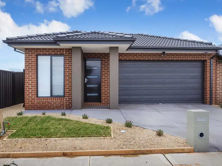Second view of Homely house listing, 32 Guthrie Drive, Weir Views VIC 3338