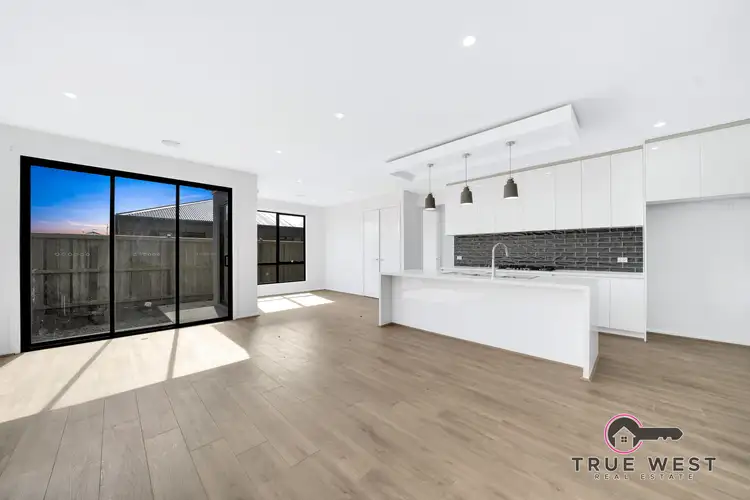Seventh view of Homely house listing, 40 Metroon Drive, Weir Views VIC 3338