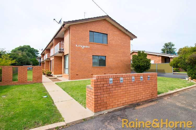 Main view of Homely unit listing, 2/228 Fitzroy Street, Dubbo NSW 2830