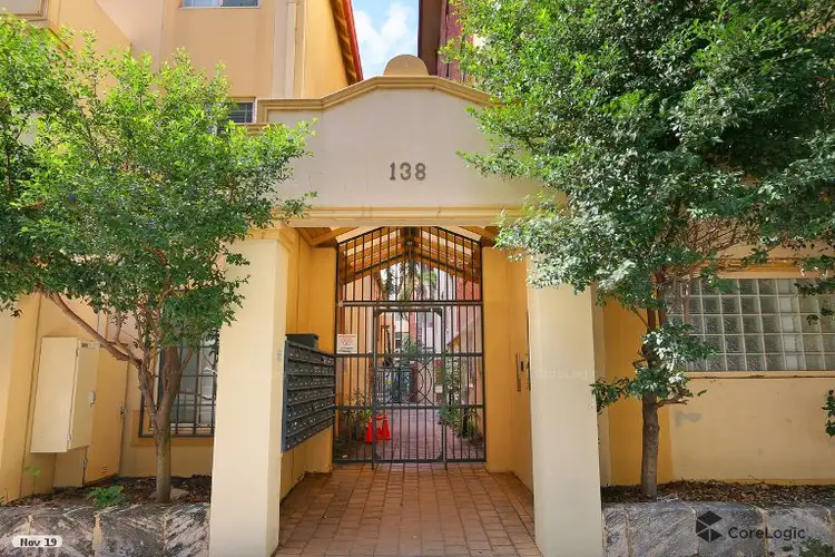 138 Adelaide Terrace