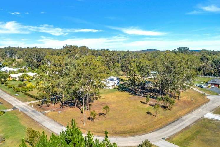 25 Whispering Pines Place, Gulmarrad NSW 2463