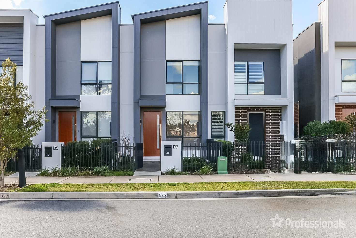 Main view of Homely townhouse listing, 137 Passiflora Ave, Denham Court NSW 2565