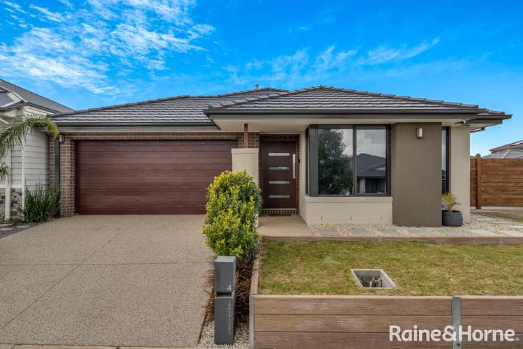 4 Travellers Street, Diggers Rest VIC 3427