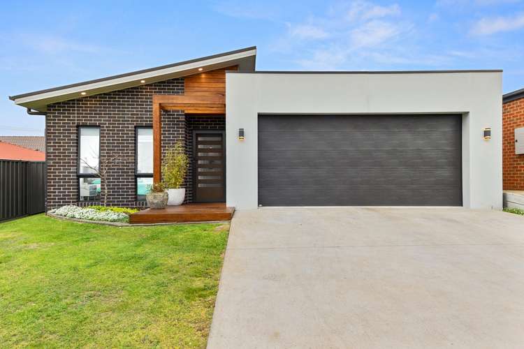 Main view of Homely house listing, 5 Miles Lane, Leongatha VIC 3953