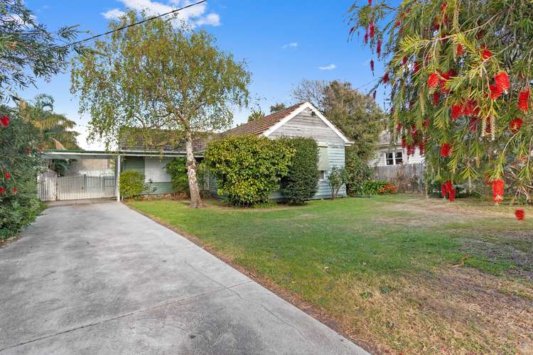 Main view of Homely house listing, 27 Rosslyn Avenue, Seaford VIC 3198