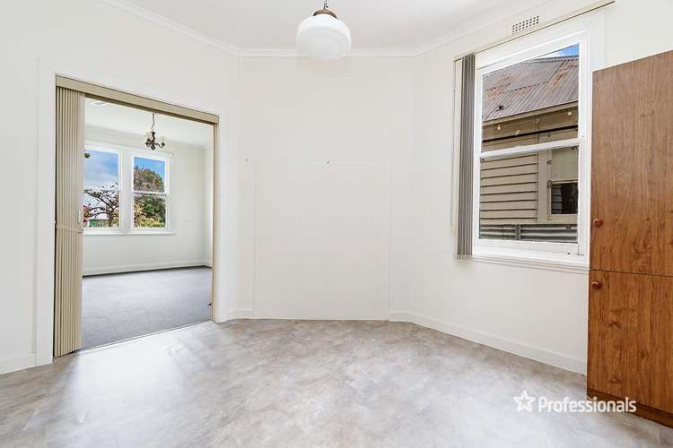 Fifth view of Homely house listing, 3 Clarence Street, Hamilton VIC 3300