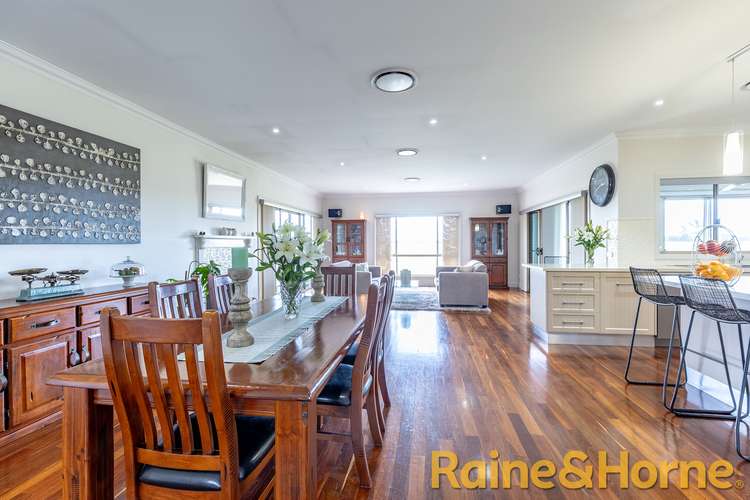 Fifth view of Homely house listing, 150 Villeneuve Drive, Narromine NSW 2821