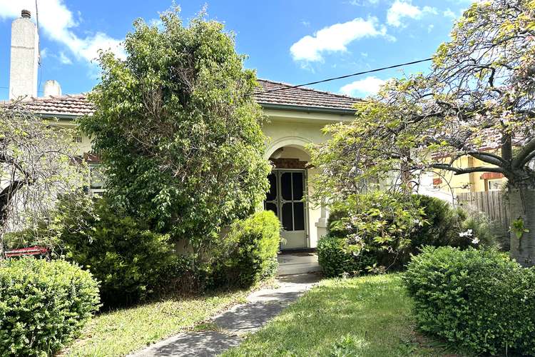Main view of Homely house listing, 9 Oakdene Crescent, Carnegie VIC 3163